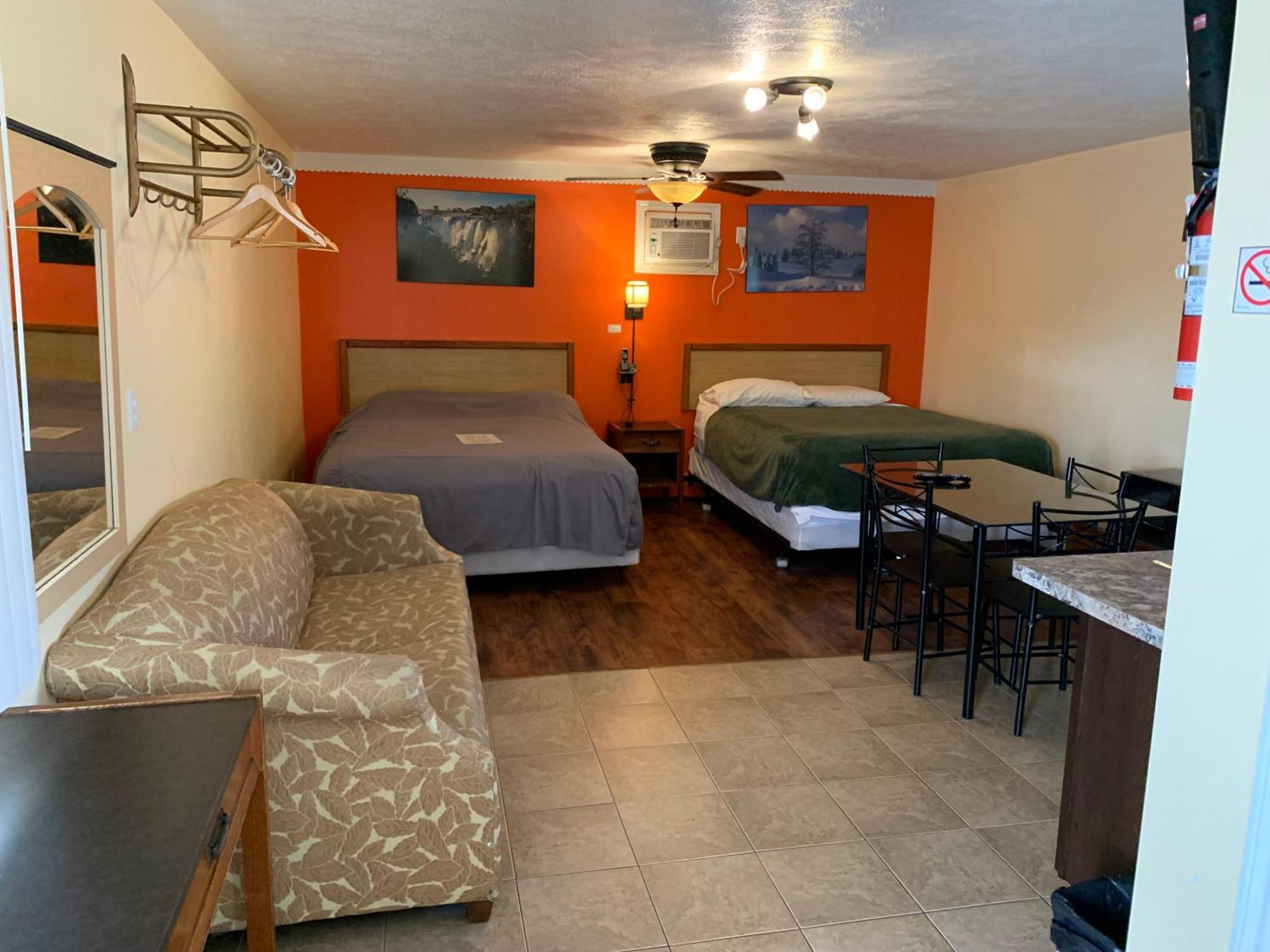 Sunparlor Motel Leamington Kültér fotó