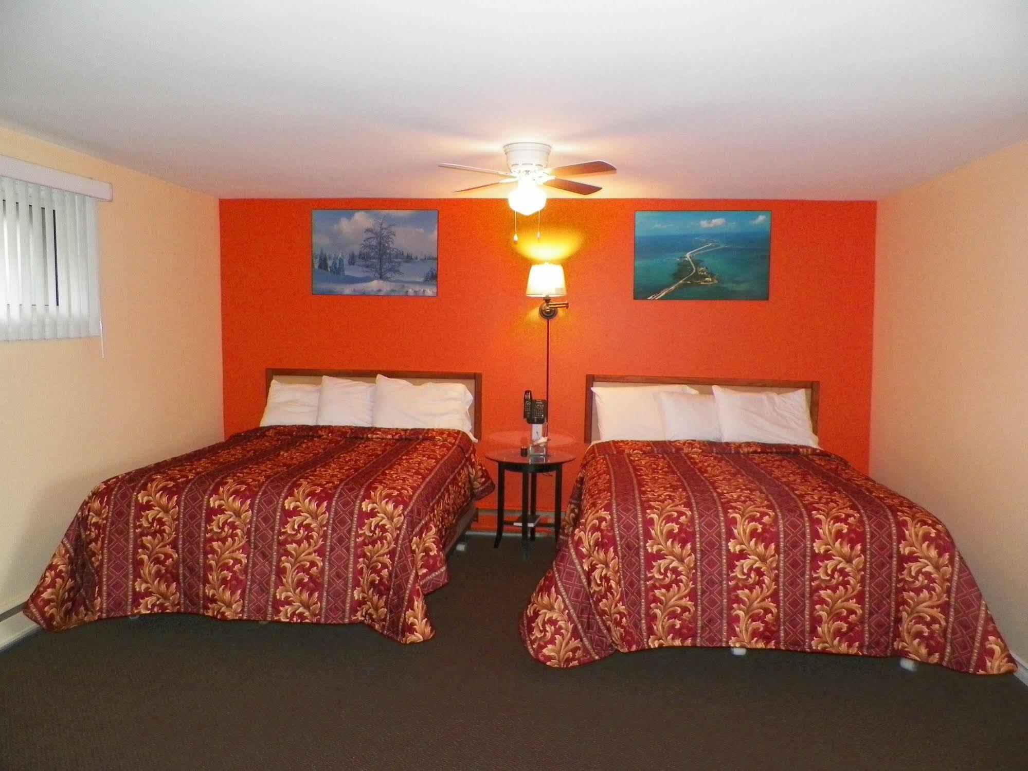 Sunparlor Motel Leamington Kültér fotó